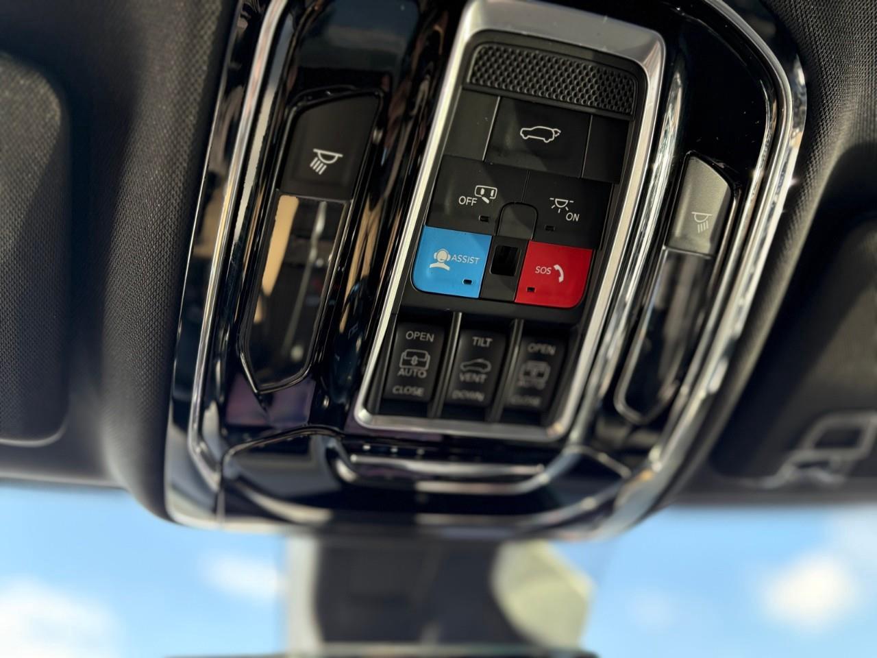 2022 Jeep Grand Cherokee L Overland 4dr 4x4 Photo