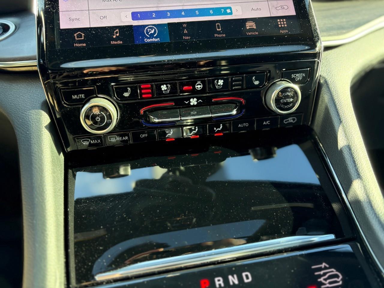 2022 Jeep Grand Cherokee L Overland 4dr 4x4 Photo