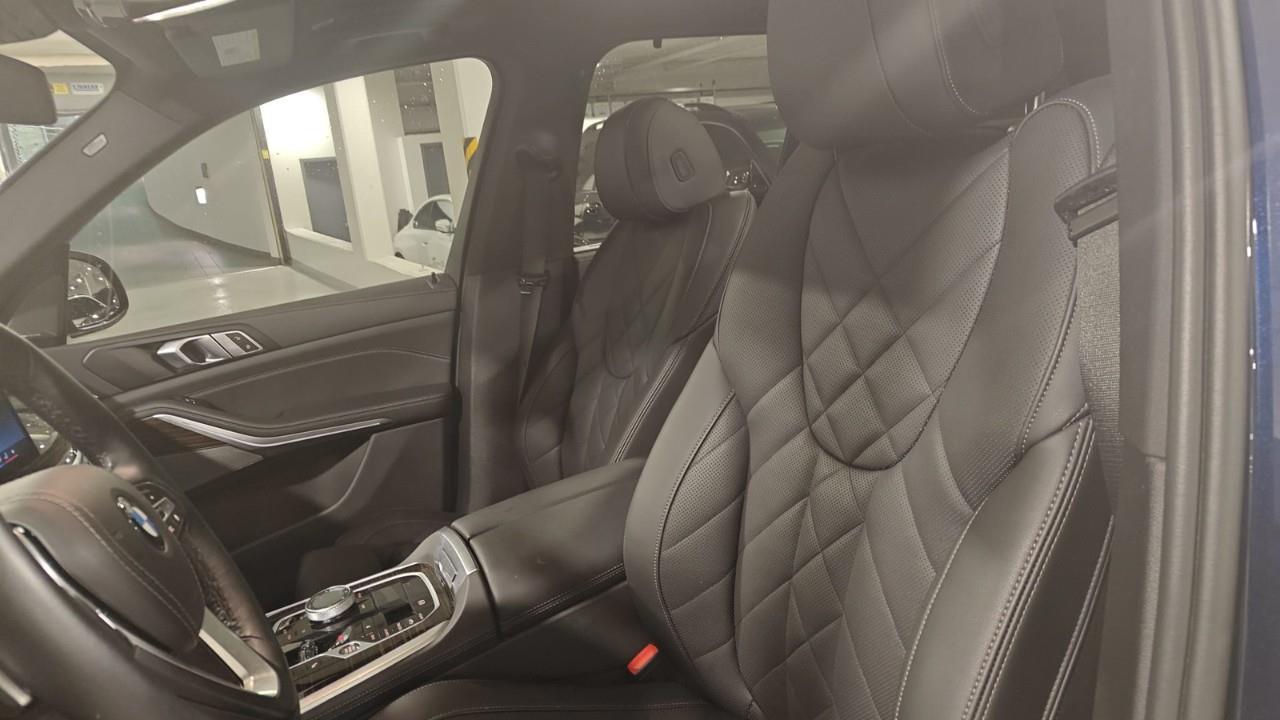 2024 BMW X5 xDrive40i 4dr All-Wheel Drive Sports Activity Vehicle Photo