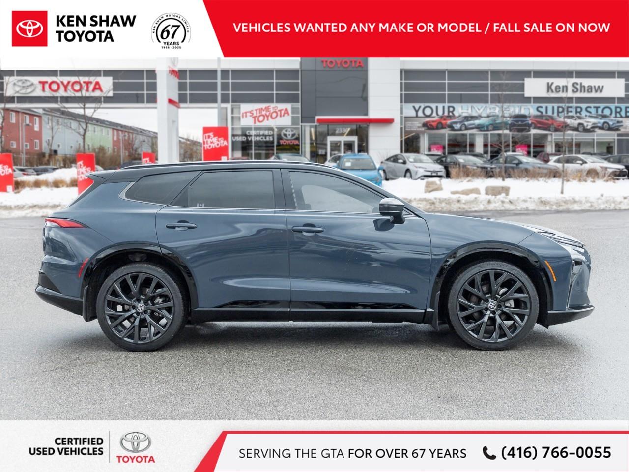 2025 Toyota Crown Signia Limited 4dr All-Wheel Drive Photo