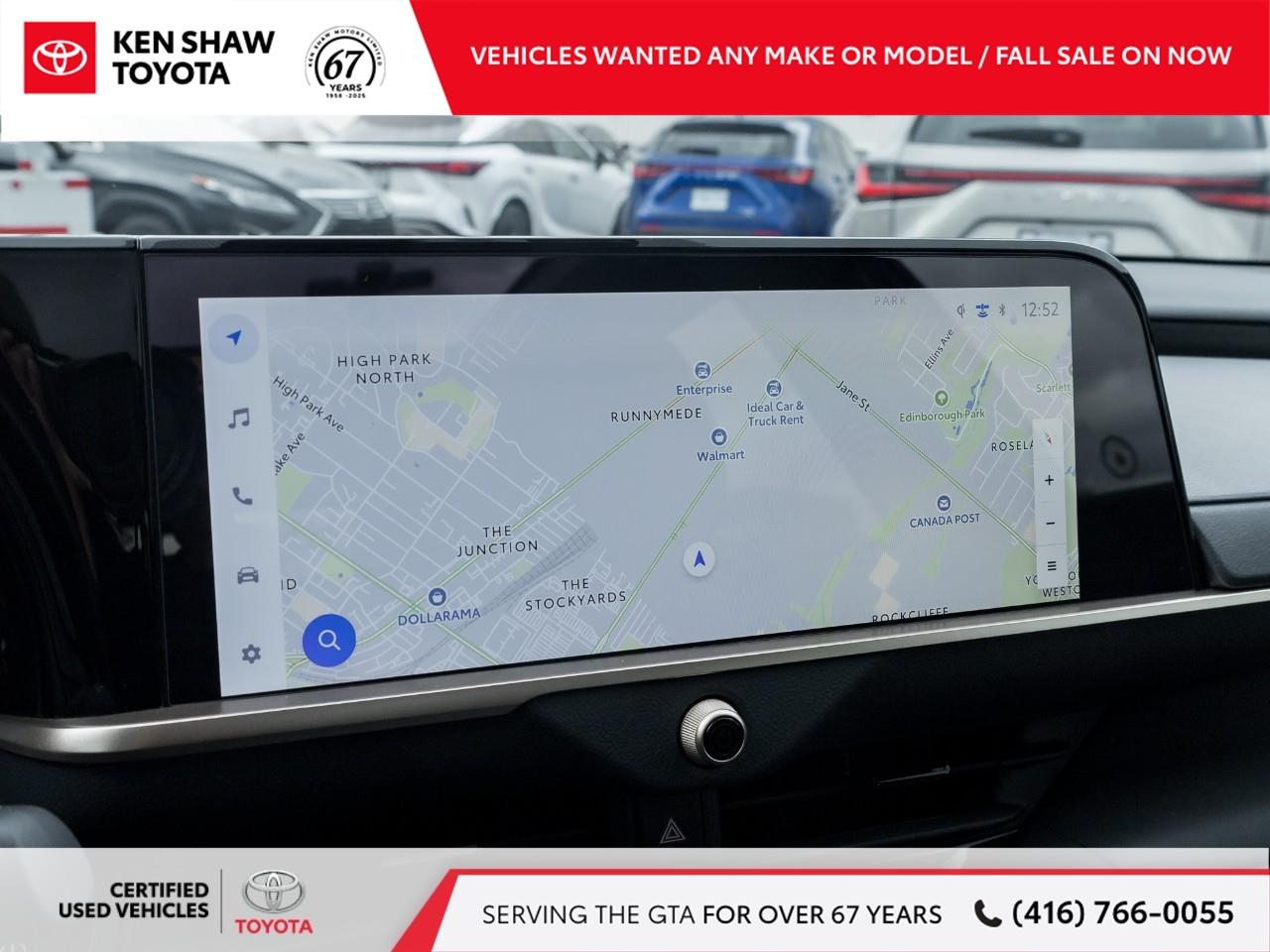 2025 Toyota Crown Signia Limited 4dr All-Wheel Drive Photo