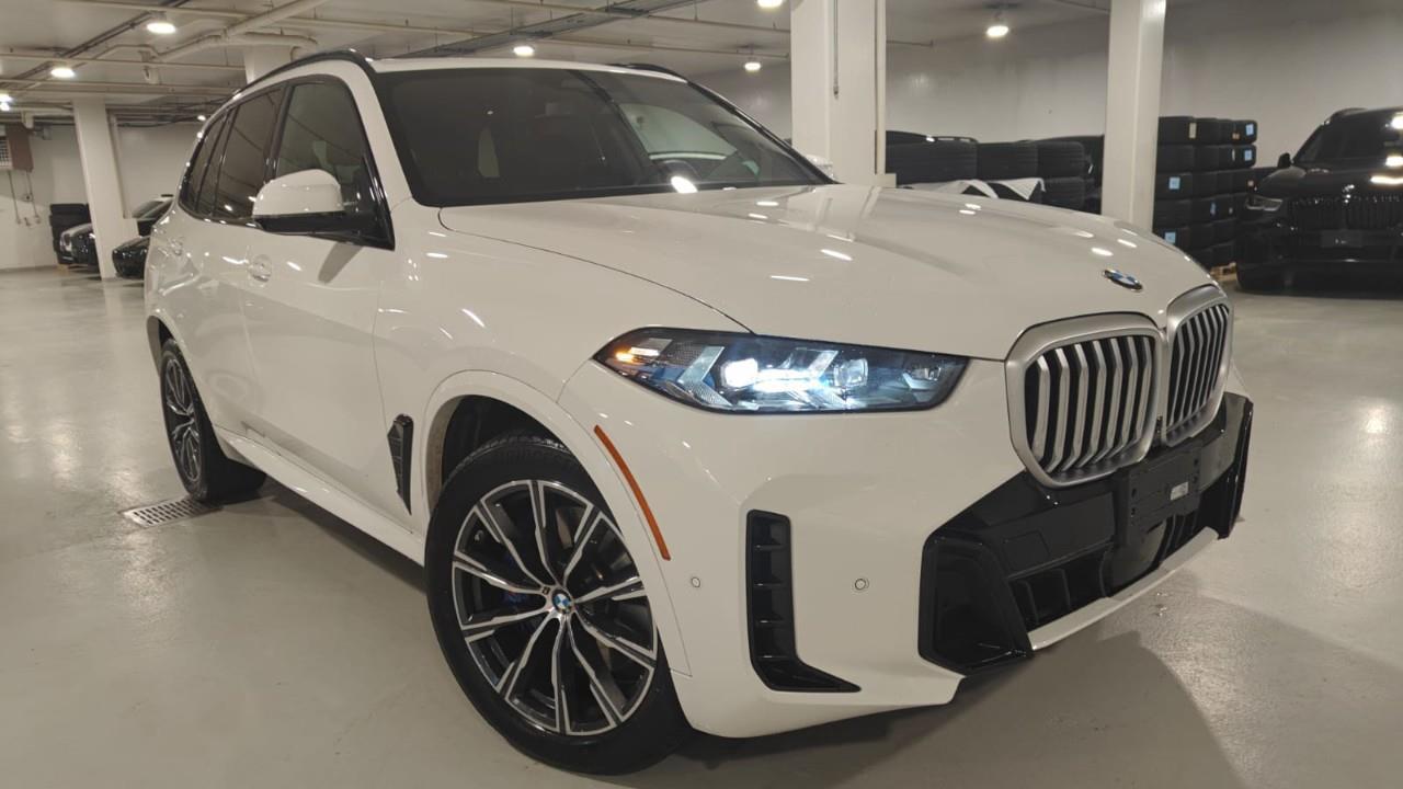 2025 BMW X5 xDrive40i 4dr All-Wheel Drive Sports Activity Vehicle Photo