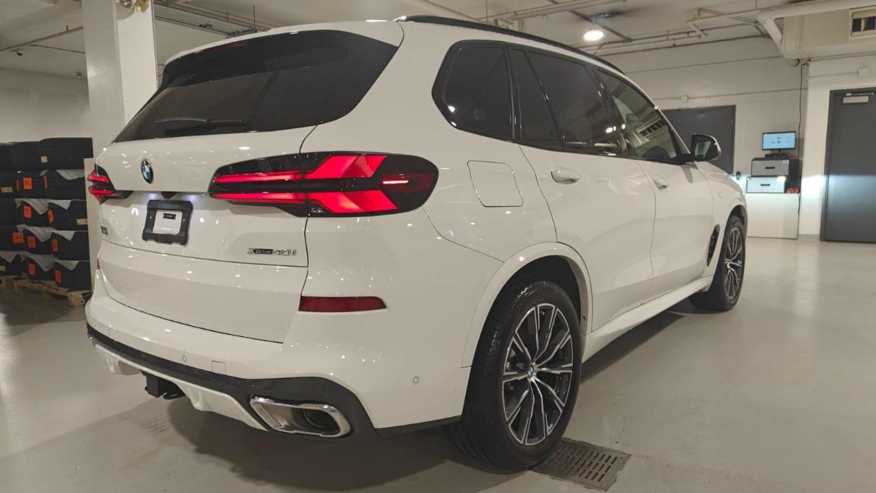 2025 BMW X5 xDrive40i 4dr All-Wheel Drive Sports Activity Vehicle Photo