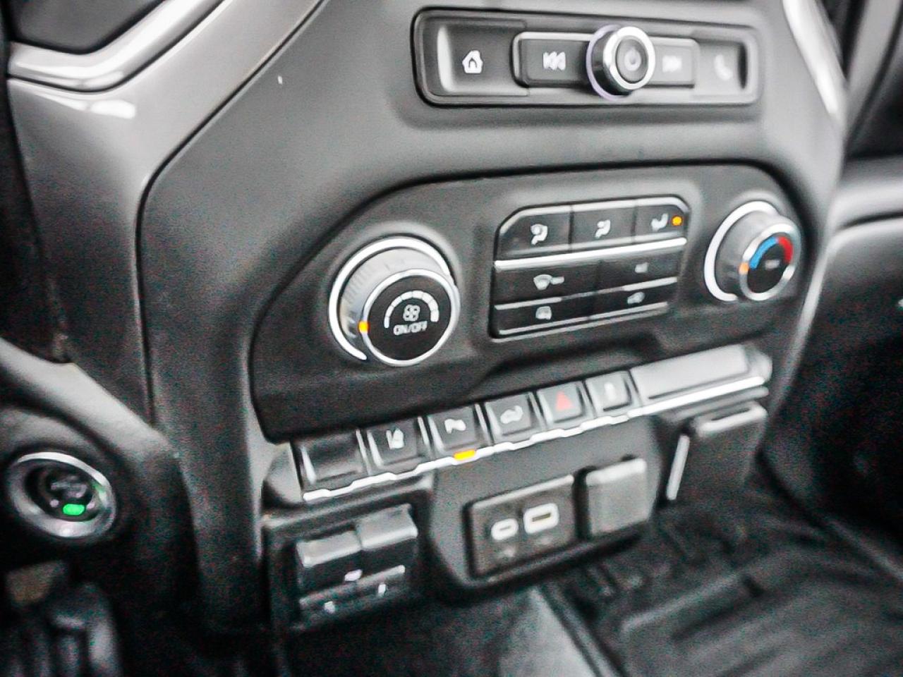 2024 Chevrolet SILVERADO 2500HD  Photo