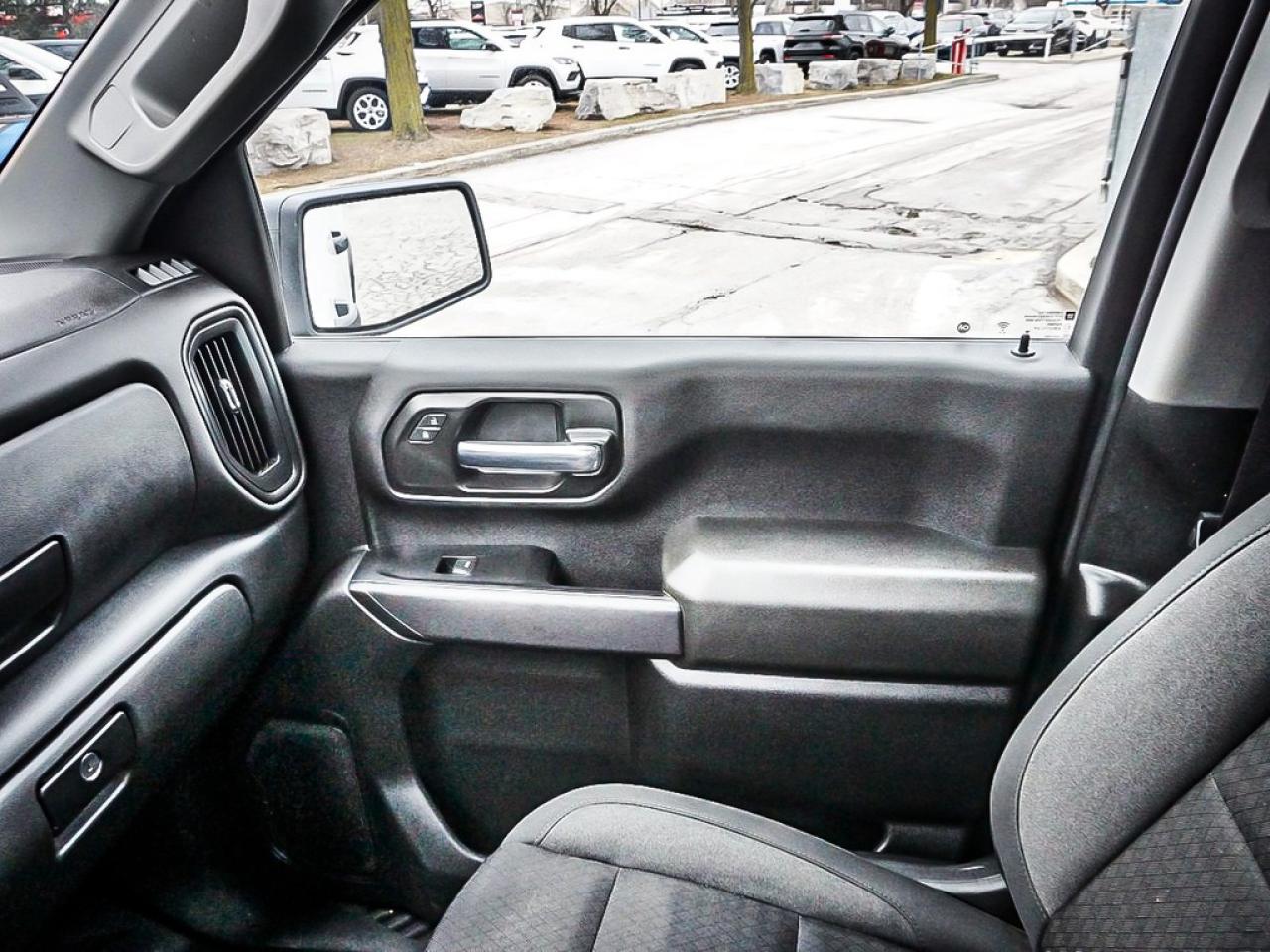 2024 Chevrolet SILVERADO 2500HD  Photo