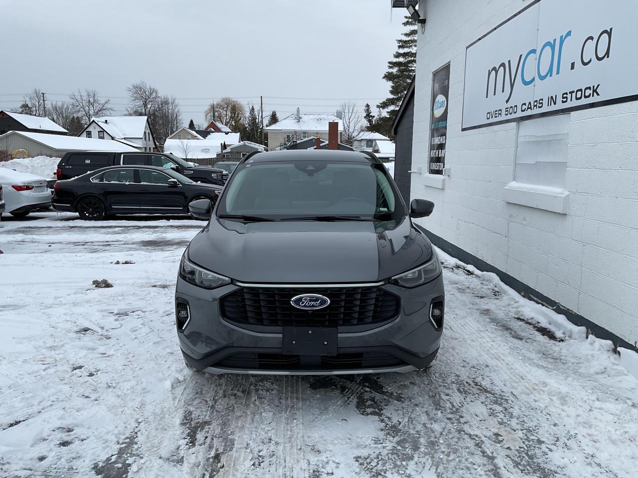 2023 Ford Escape Platinum 4dr All-Wheel Drive Photo