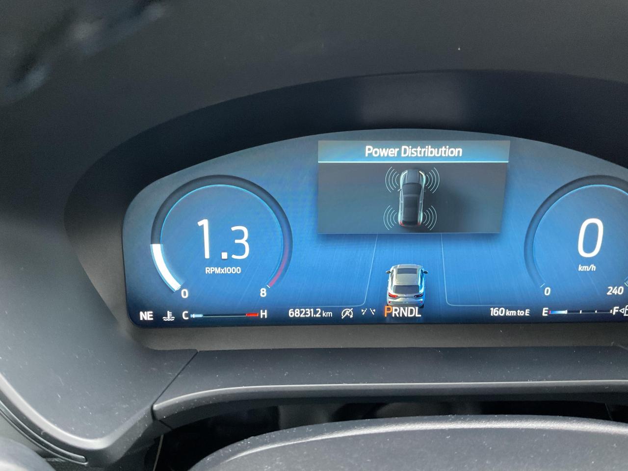 2023 Ford Escape Platinum 4dr All-Wheel Drive Photo