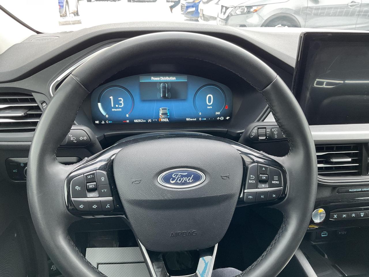 2023 Ford Escape Platinum 4dr All-Wheel Drive Photo