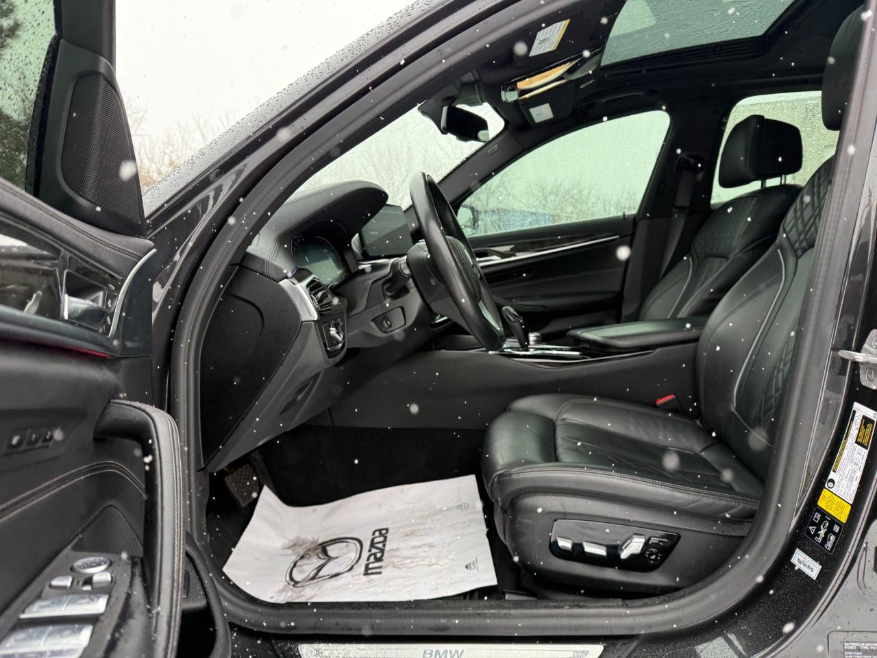 2022 BMW 530 i xDrive 4dr All-Wheel Drive Sedan Photo