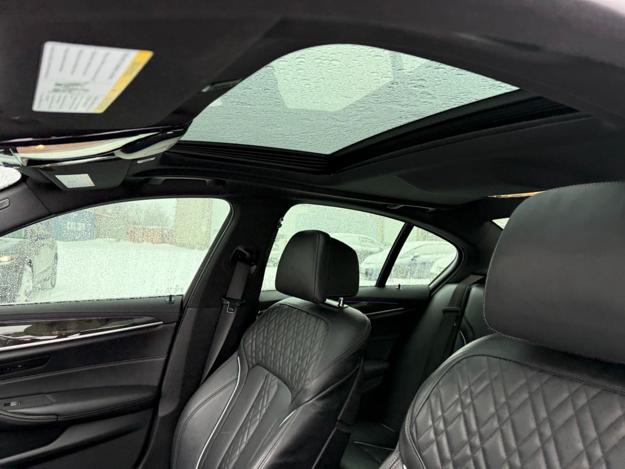 2022 BMW 530 i xDrive 4dr All-Wheel Drive Sedan Photo