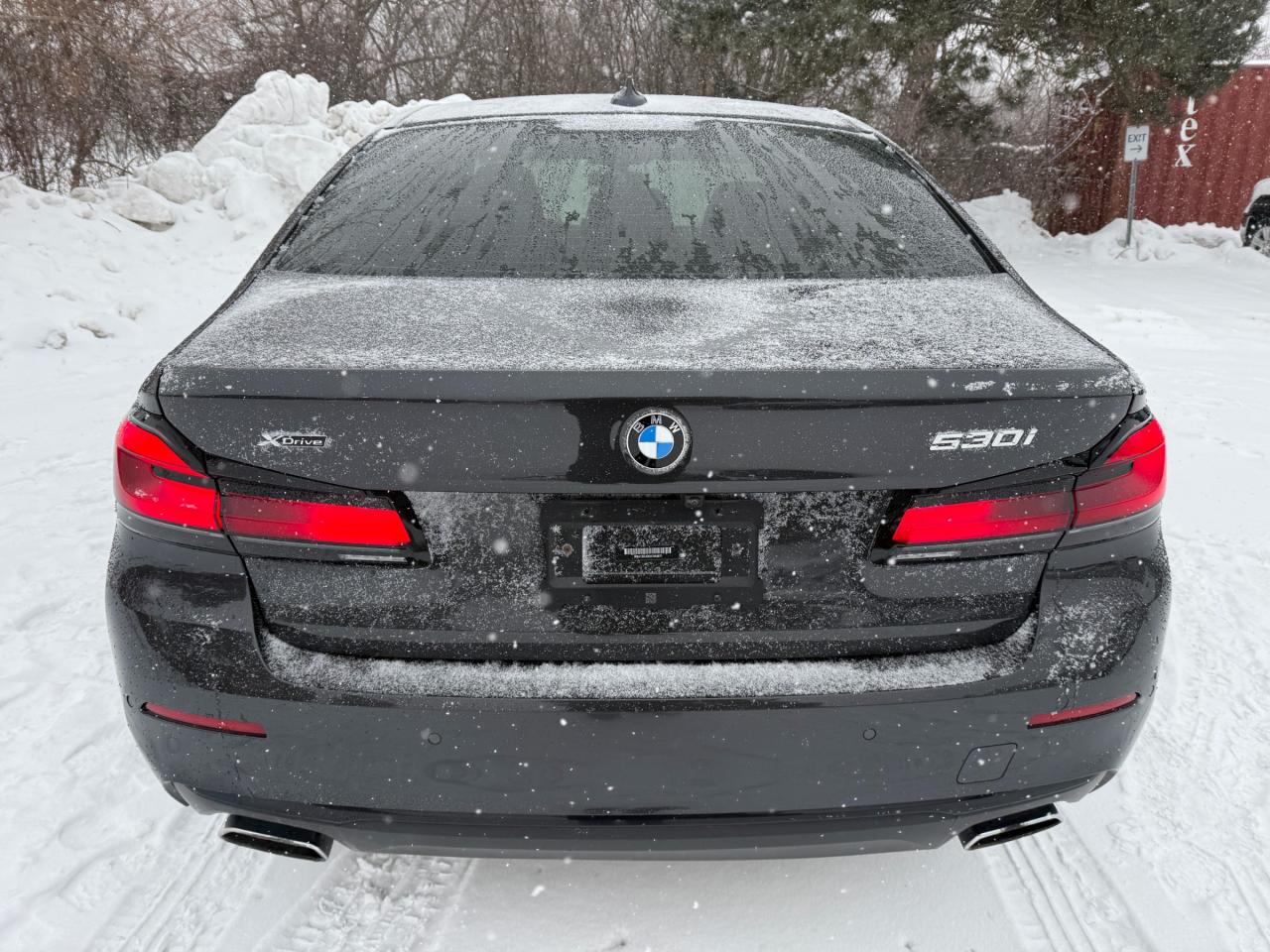 2022 BMW 530 i xDrive 4dr All-Wheel Drive Sedan Photo