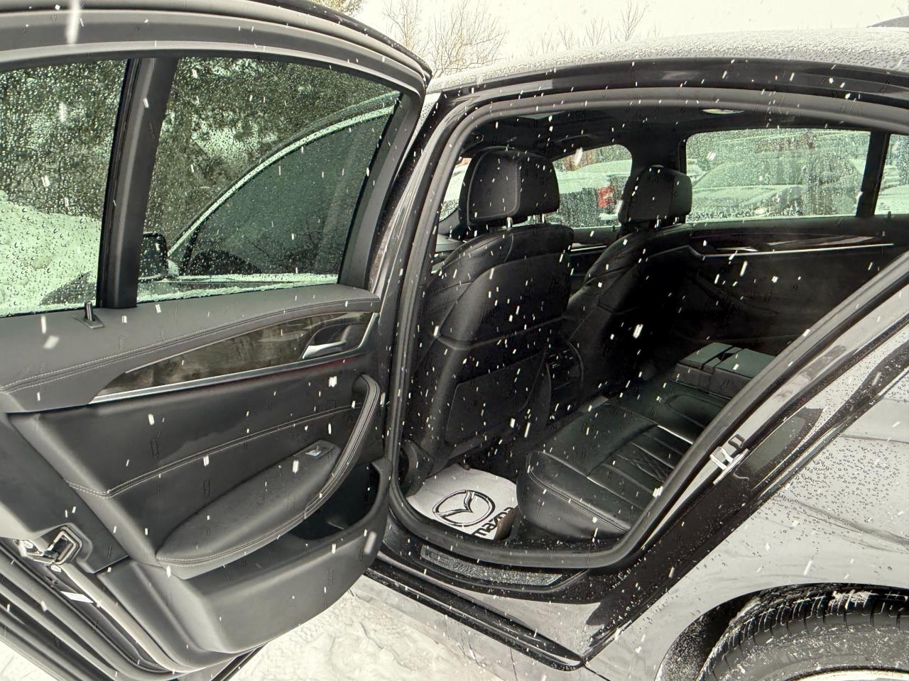 2022 BMW 530 i xDrive 4dr All-Wheel Drive Sedan Photo