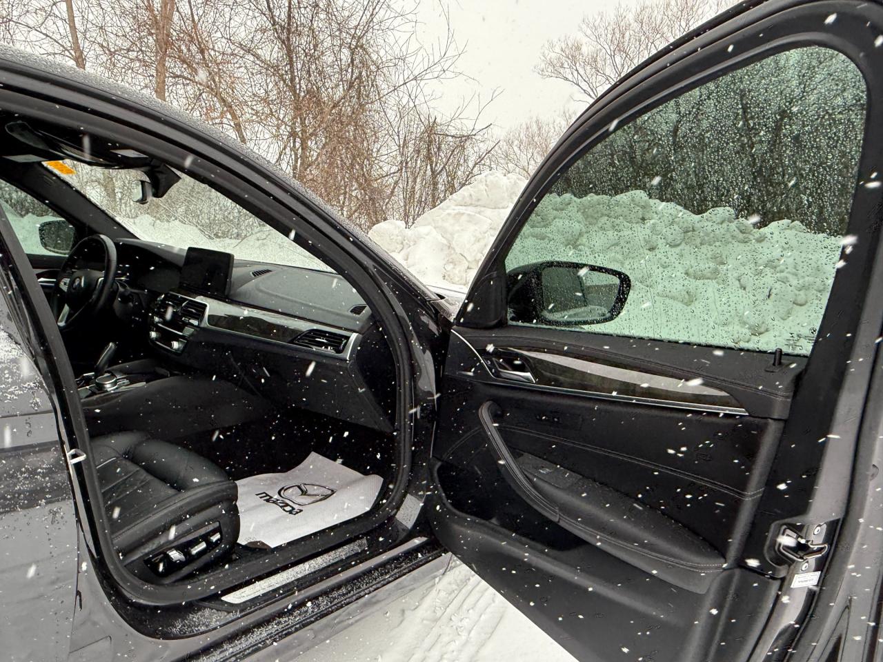 2022 BMW 530 i xDrive 4dr All-Wheel Drive Sedan Photo