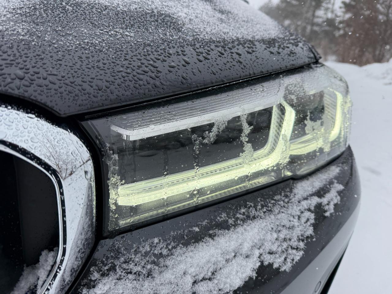 2022 BMW 530 i xDrive 4dr All-Wheel Drive Sedan Photo