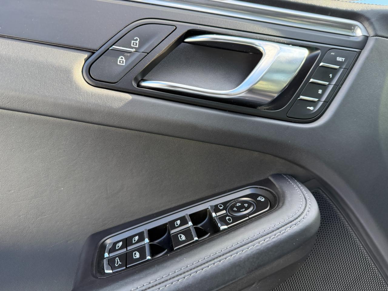 2023 Porsche Macan T 4dr All-Wheel Drive Photo