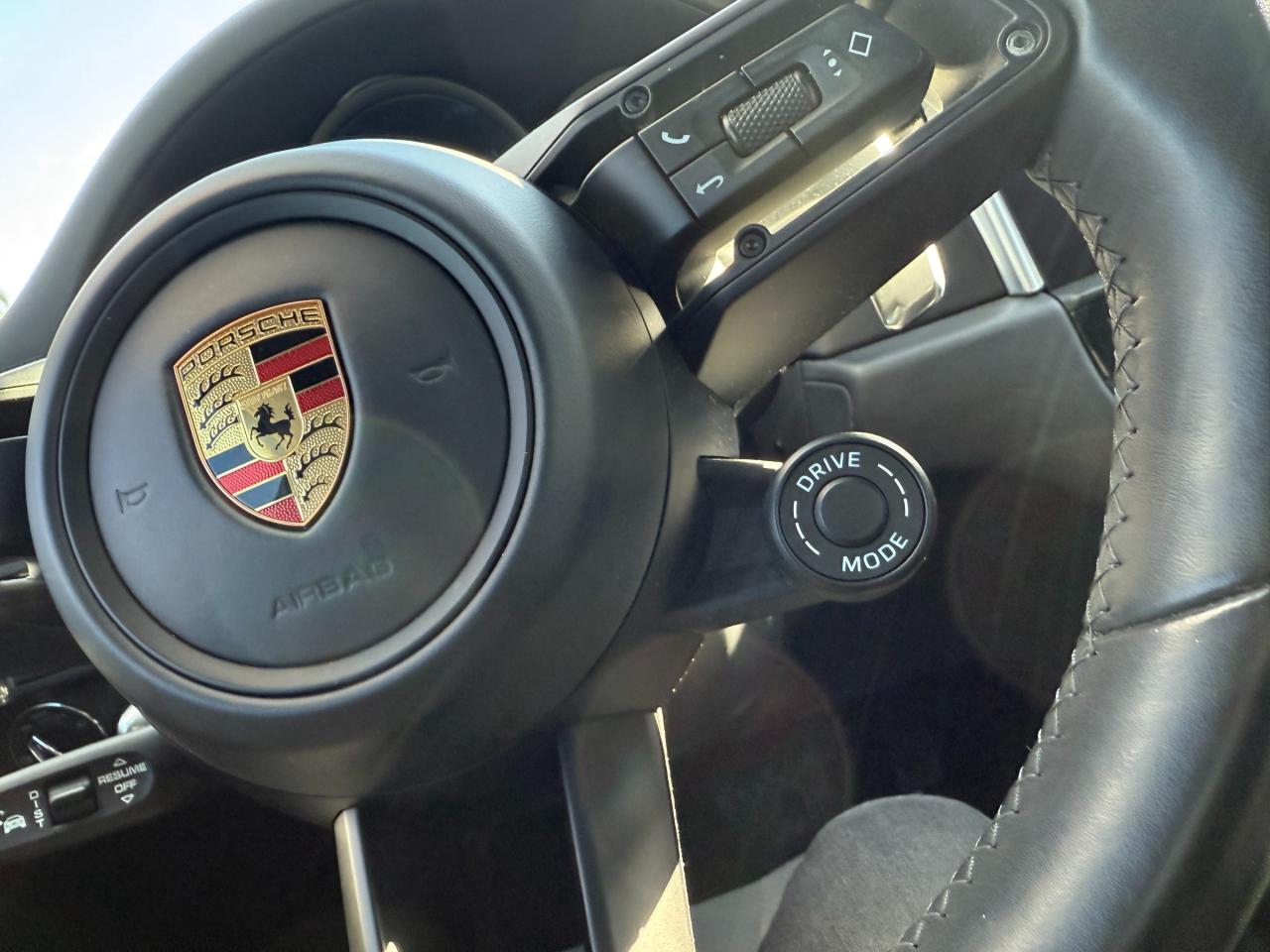 2023 Porsche Macan T 4dr All-Wheel Drive Photo