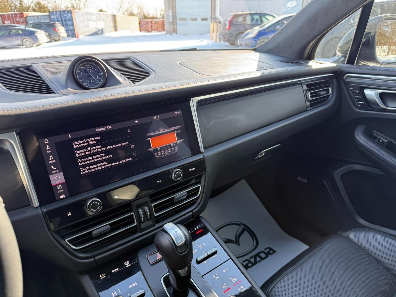 2023 Porsche Macan T 4dr All-Wheel Drive Photo