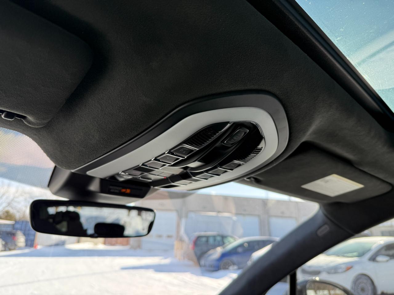 2023 Porsche Macan T 4dr All-Wheel Drive Photo