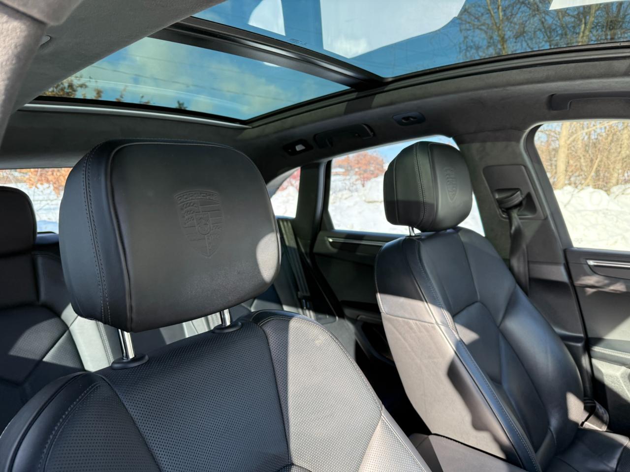 2023 Porsche Macan T 4dr All-Wheel Drive Photo