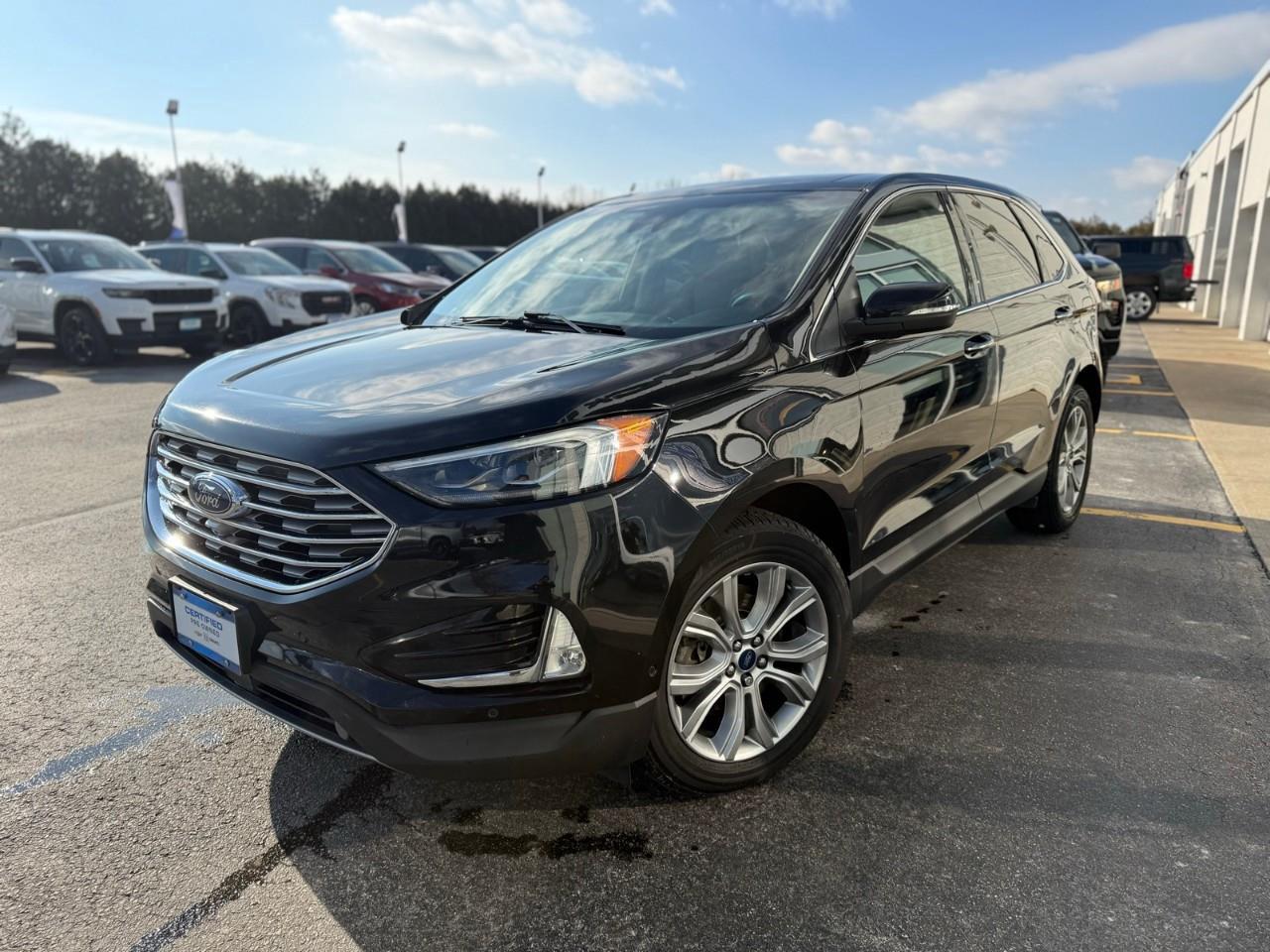 2019 Ford Edge TITANIUM 4DR ALL-WHEEL DRIVE Photo3