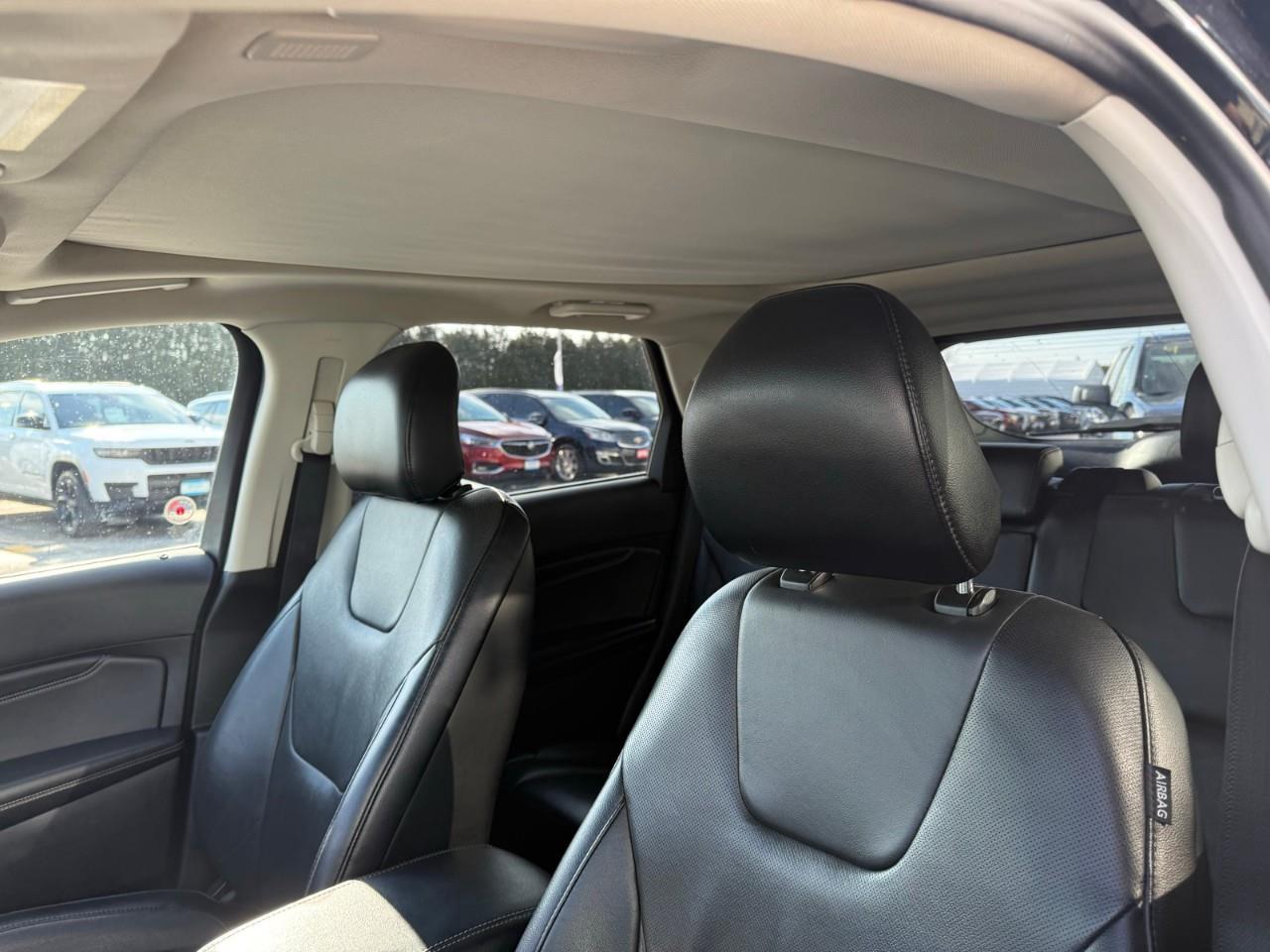 2019 Ford Edge TITANIUM 4DR ALL-WHEEL DRIVE Photo