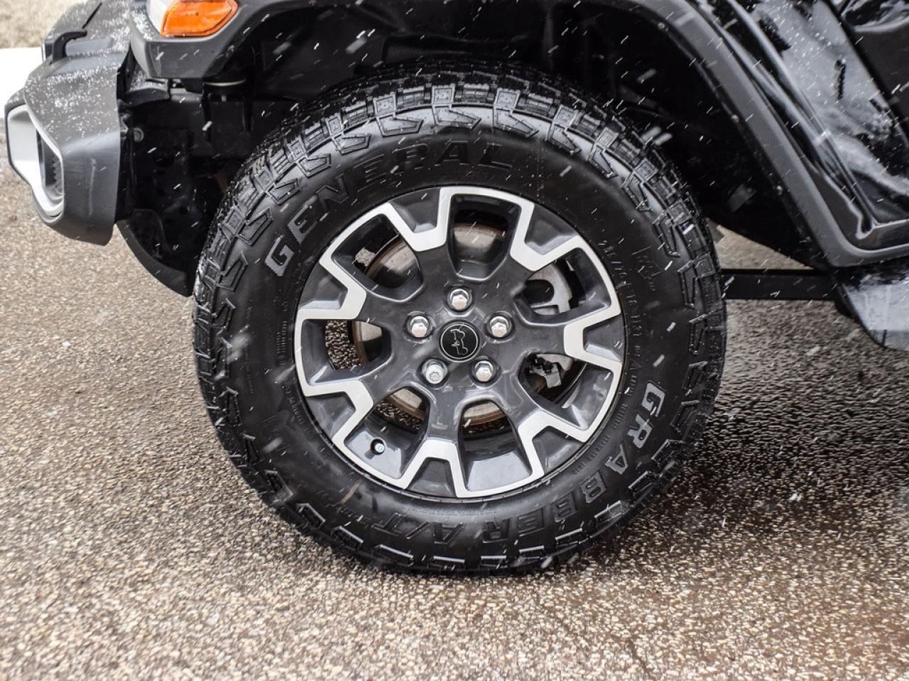 2024 Jeep Wrangler SAHARA 4DR 4X4 Photo3