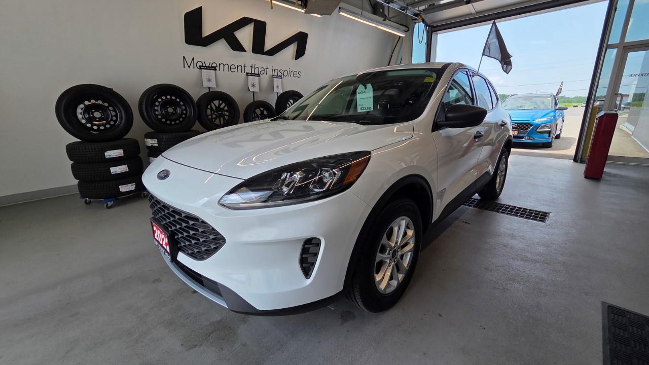 2022 Ford Escape S 4dr All-Wheel Drive Photo
