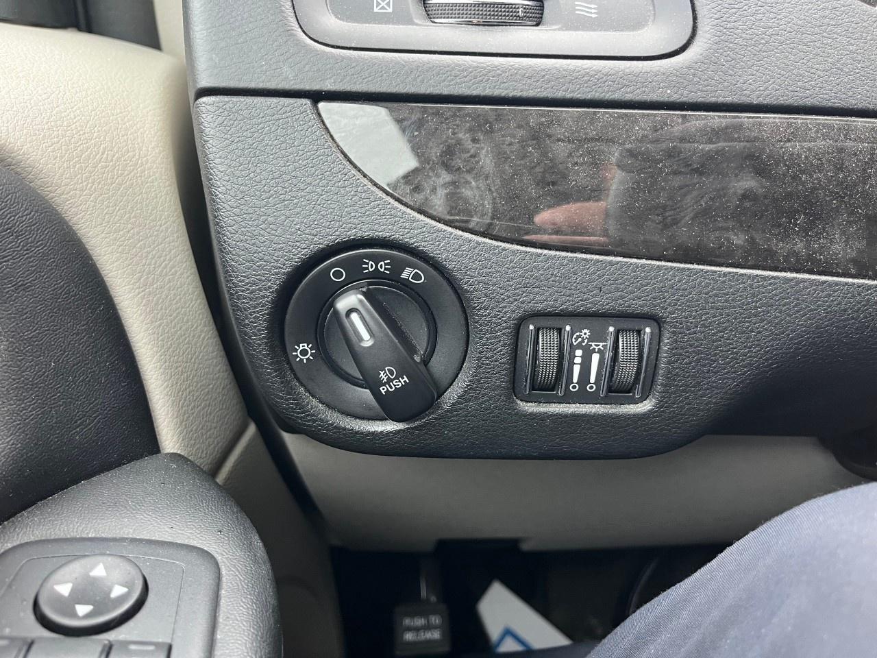 2020 Dodge Grand Caravan Crew 2WD Photo