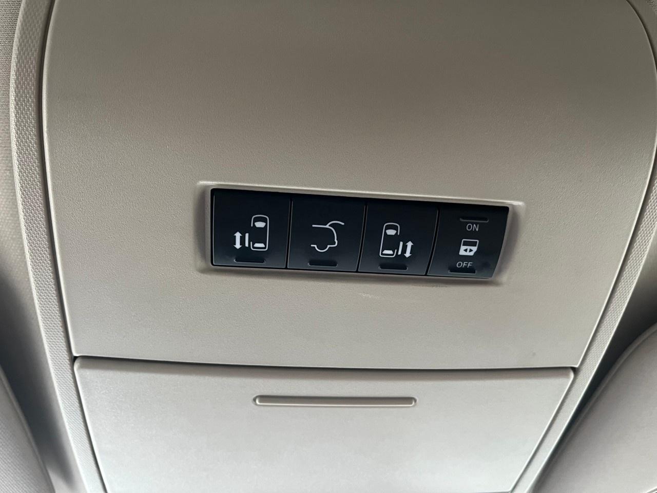 2020 Dodge Grand Caravan Crew 2WD Photo