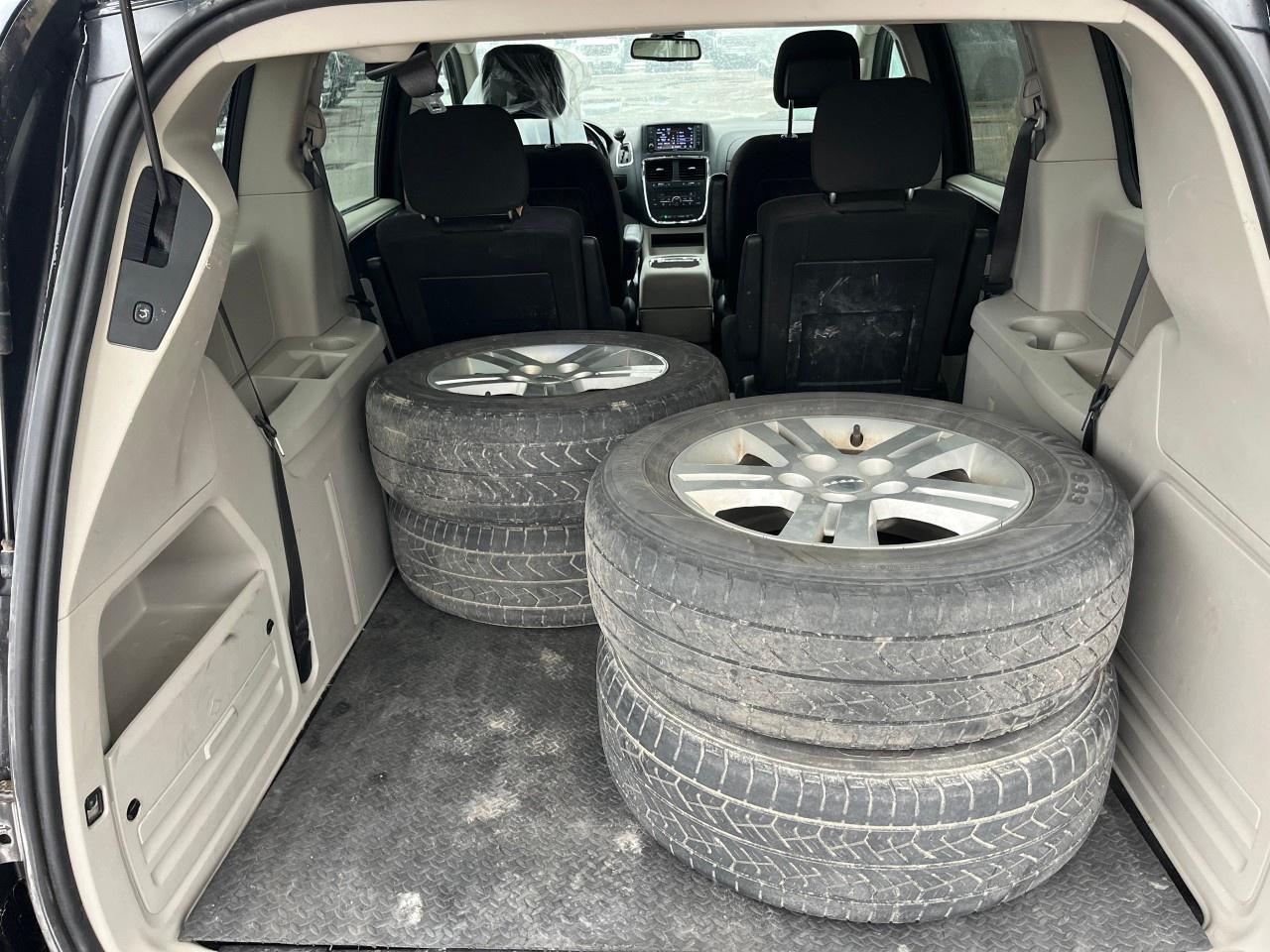 2020 Dodge Grand Caravan Crew 2WD Photo