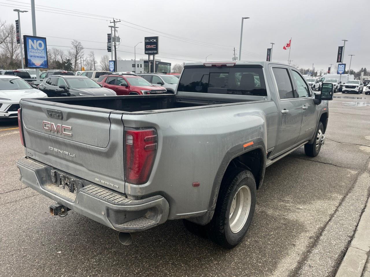 2025 GMC Sierra 3500HD 4WD Crew Cab Long Box Denali Photo4