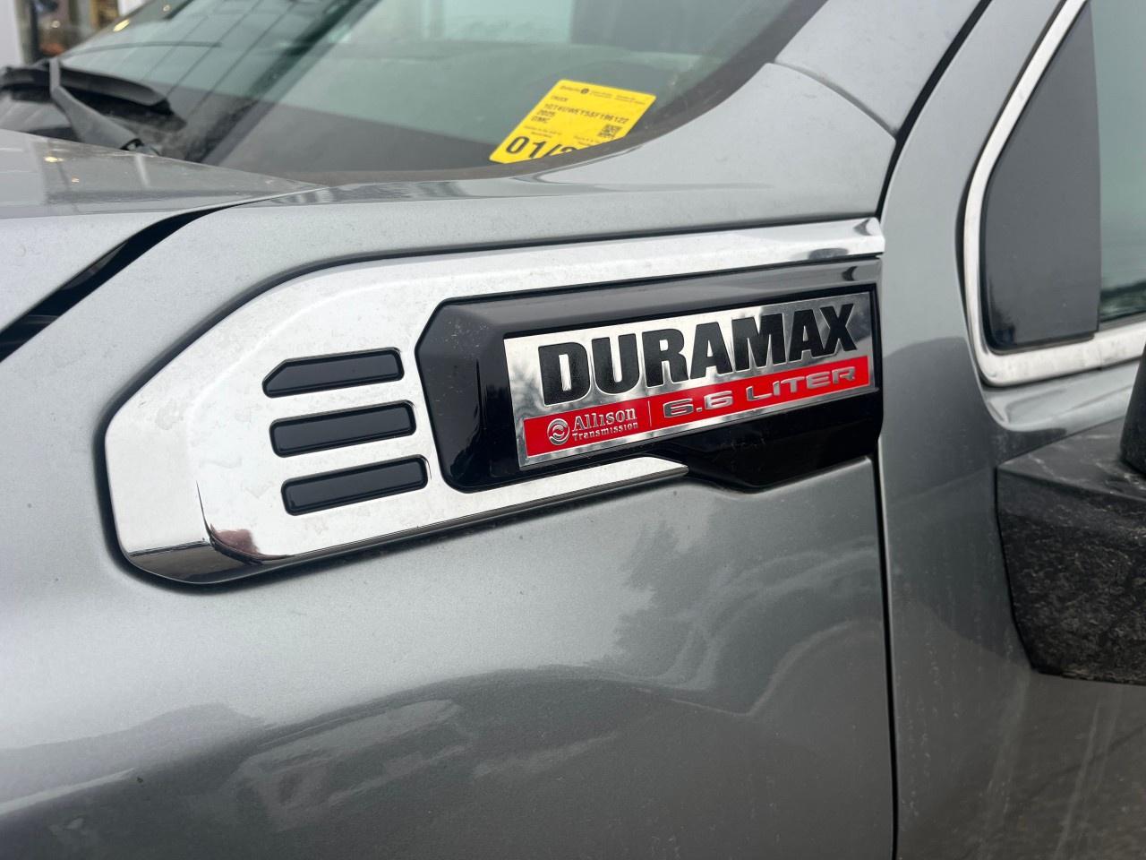 2025 GMC Sierra 3500HD 4WD Crew Cab Long Box Denali Photo