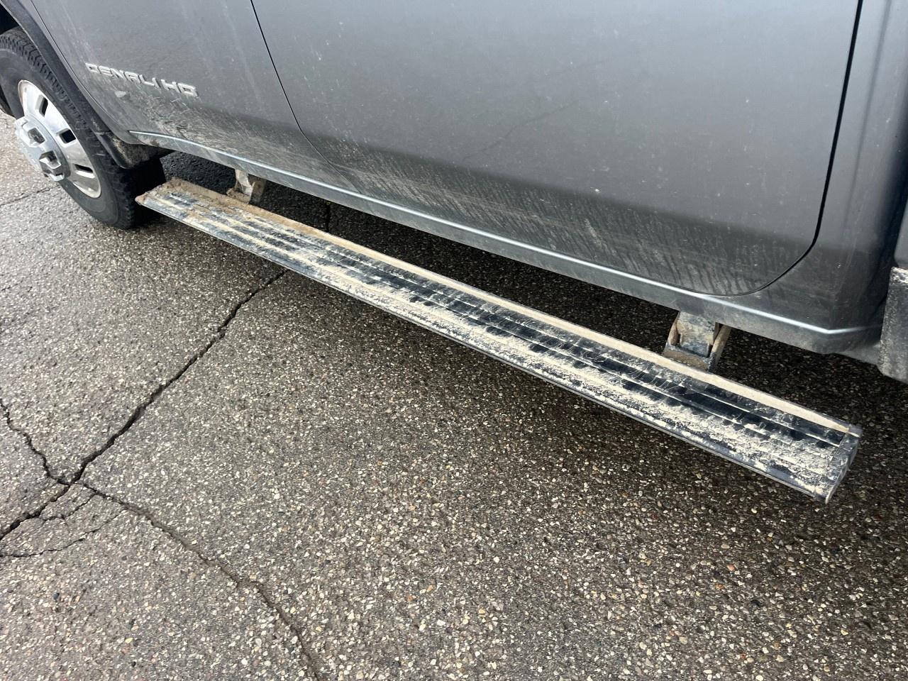 2025 GMC Sierra 3500HD 4WD Crew Cab Long Box Denali Photo