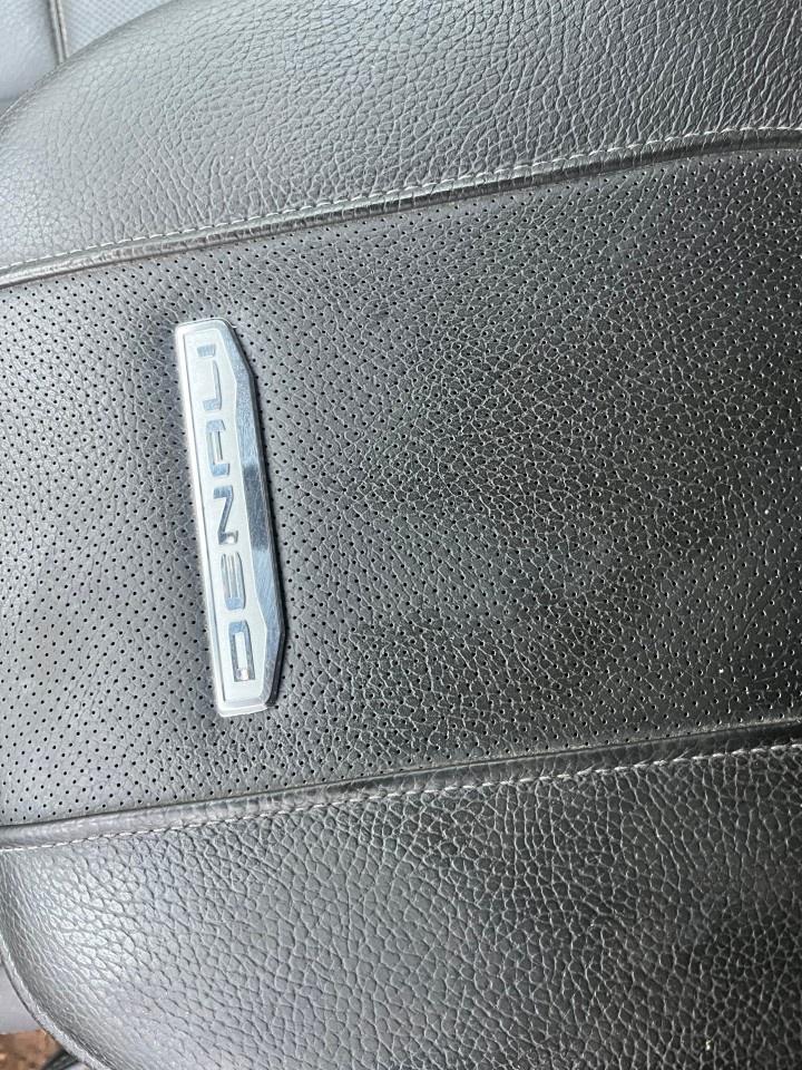 2025 GMC Sierra 3500HD 4WD Crew Cab Long Box Denali Photo