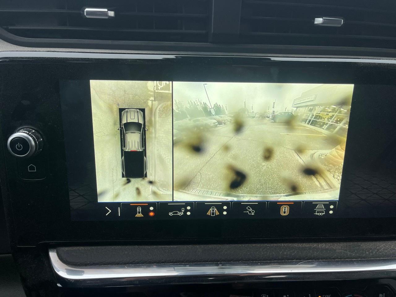 2025 GMC Sierra 3500HD 4WD Crew Cab Long Box Denali Photo