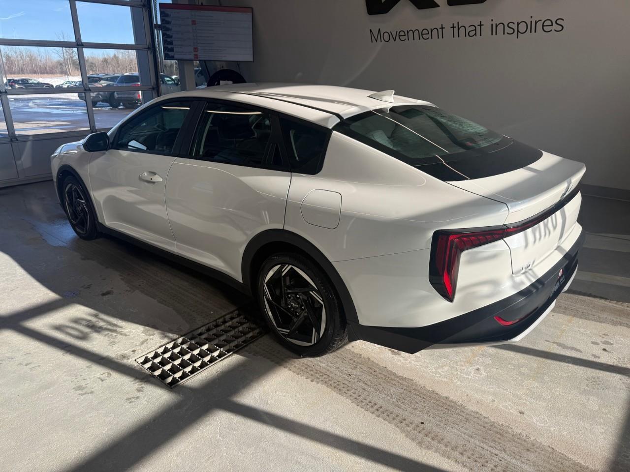 2025 Kia K4 EX 4dr Sedan Photo