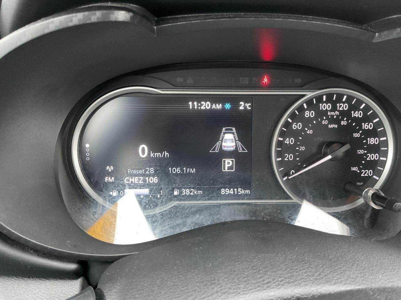 2023 Nissan Versa SR 4DR SEDAN Photo