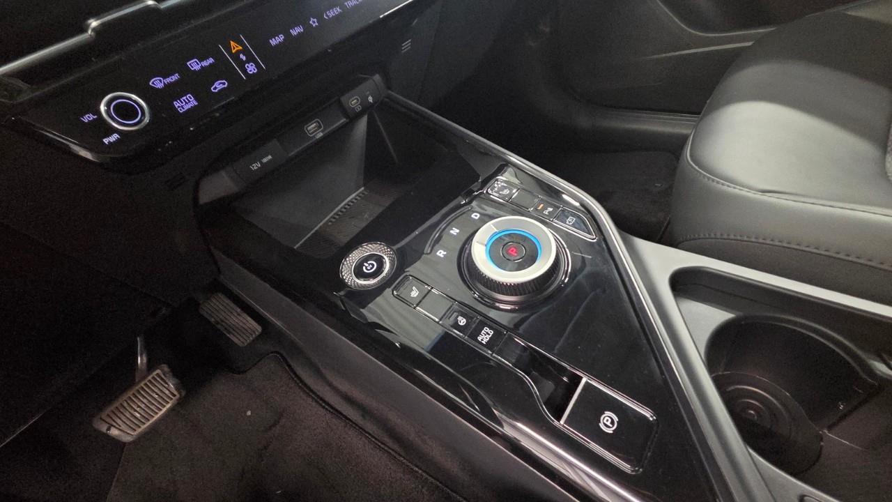 2023 Kia Niro EV Premium+ 4dr Front-Wheel Drive Sport Utility Photo