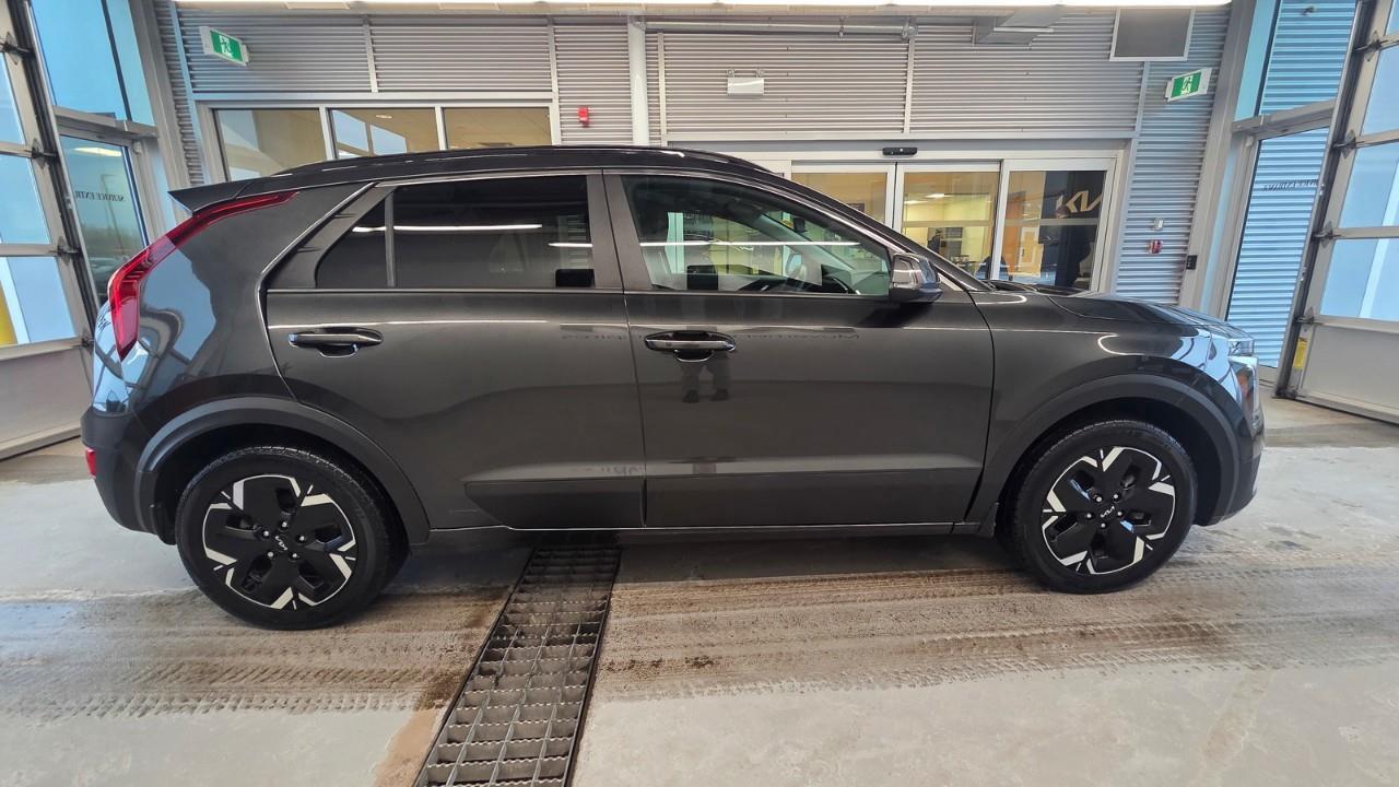 2023 Kia Niro EV Premium+ 4dr Front-Wheel Drive Sport Utility Photo
