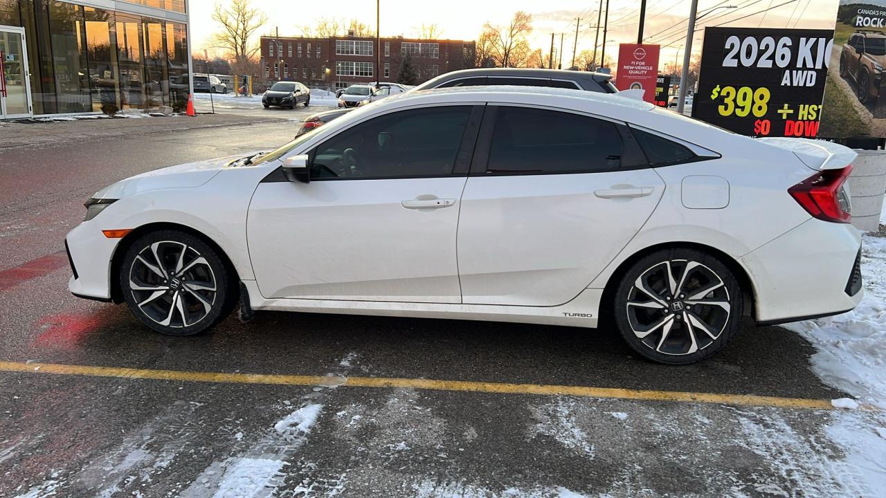 2017 Honda Civic Si (M6) 4dr Sedan Photo