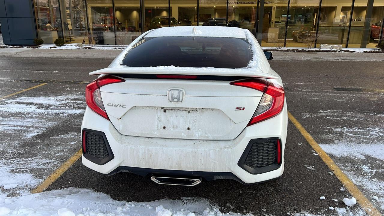 2017 Honda Civic Si (M6) 4dr Sedan Photo