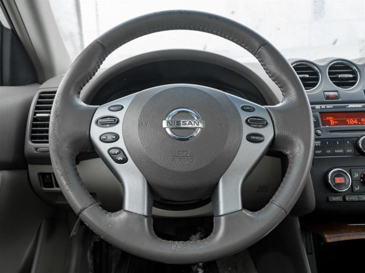 2009 Nissan Altima  Photo3