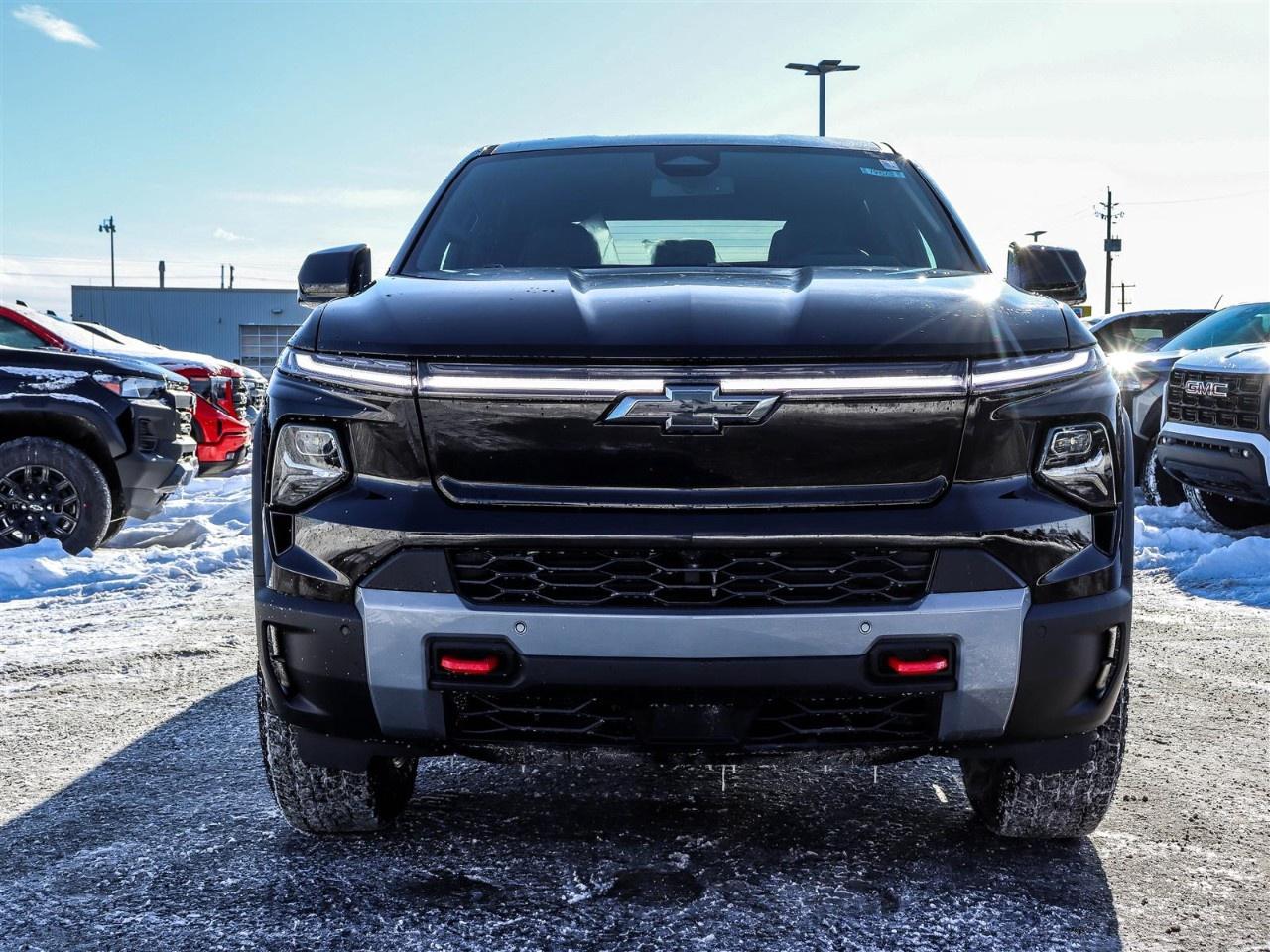 2026 Chevrolet Silverado EV e4WD Crew Cab Extended Range Trail Boss Photo