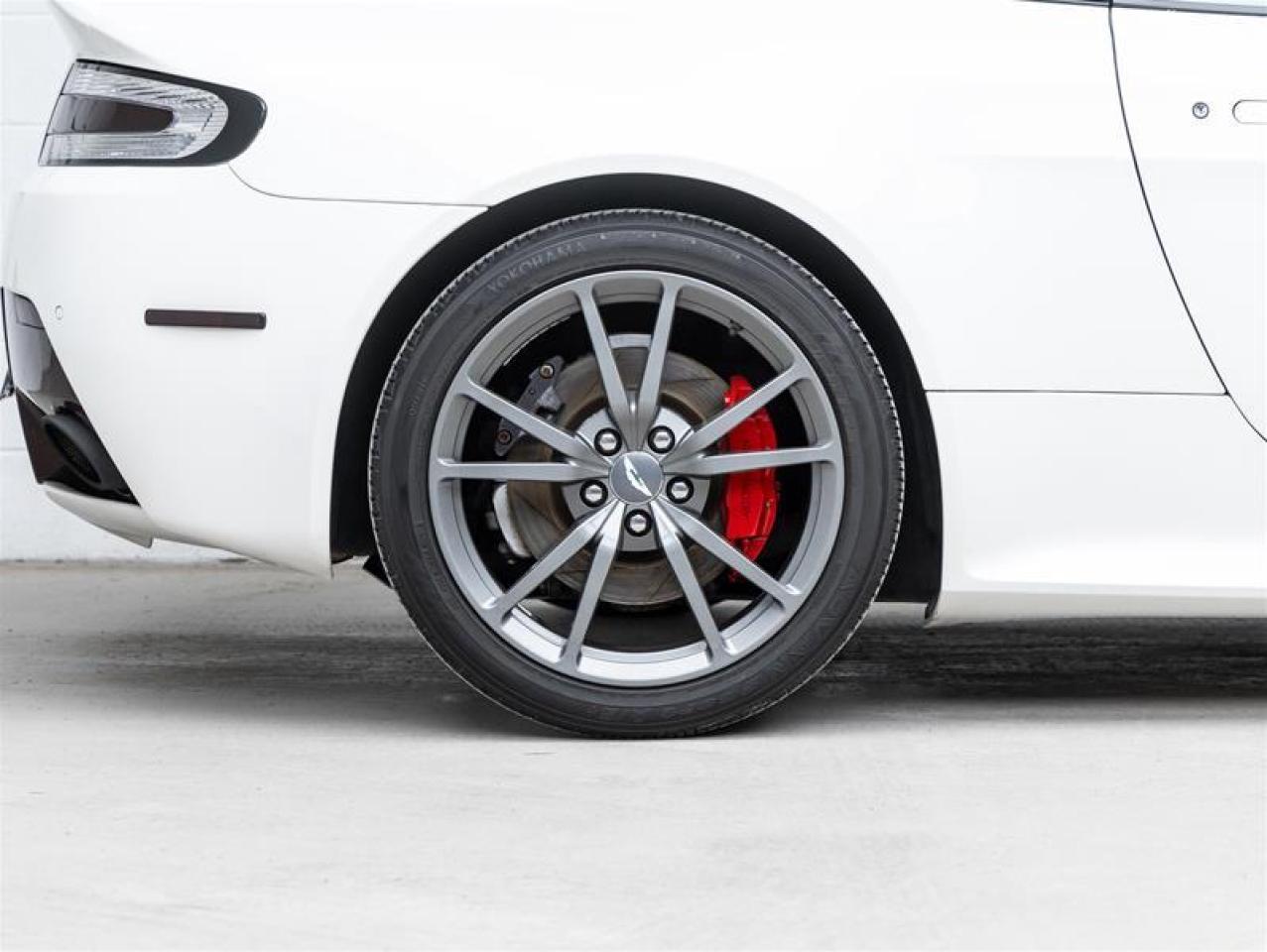 2016 Aston Martin Vantage GT  Photo