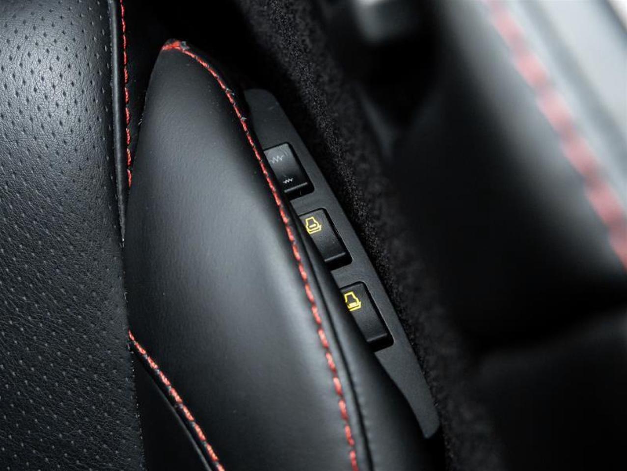 2016 Aston Martin Vantage GT  Photo