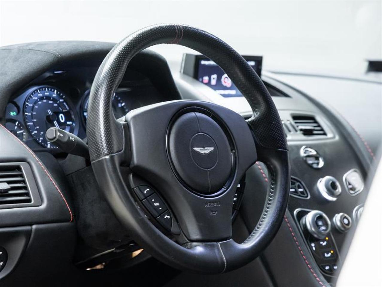 2016 Aston Martin Vantage GT  Photo