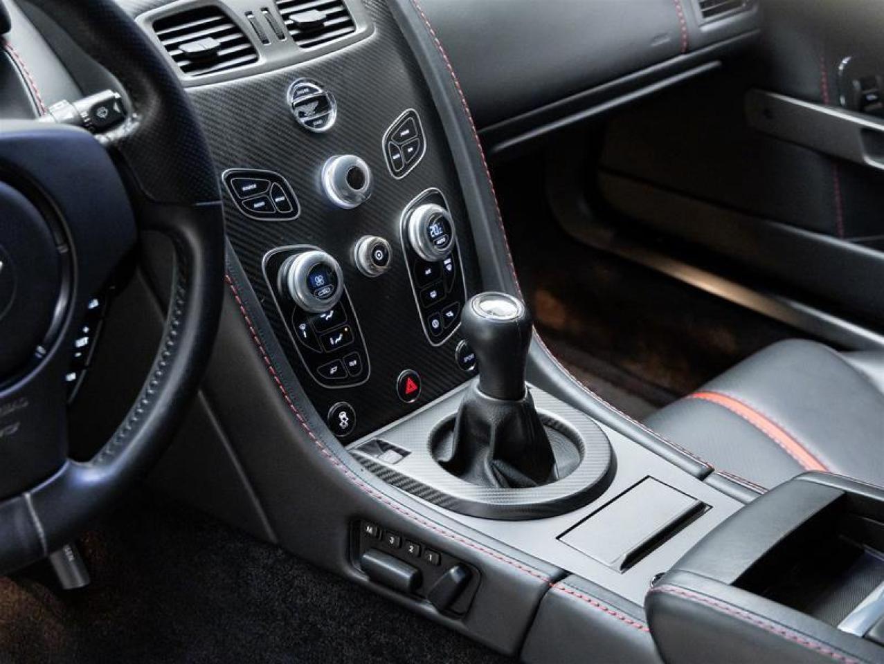 2016 Aston Martin Vantage GT  Photo