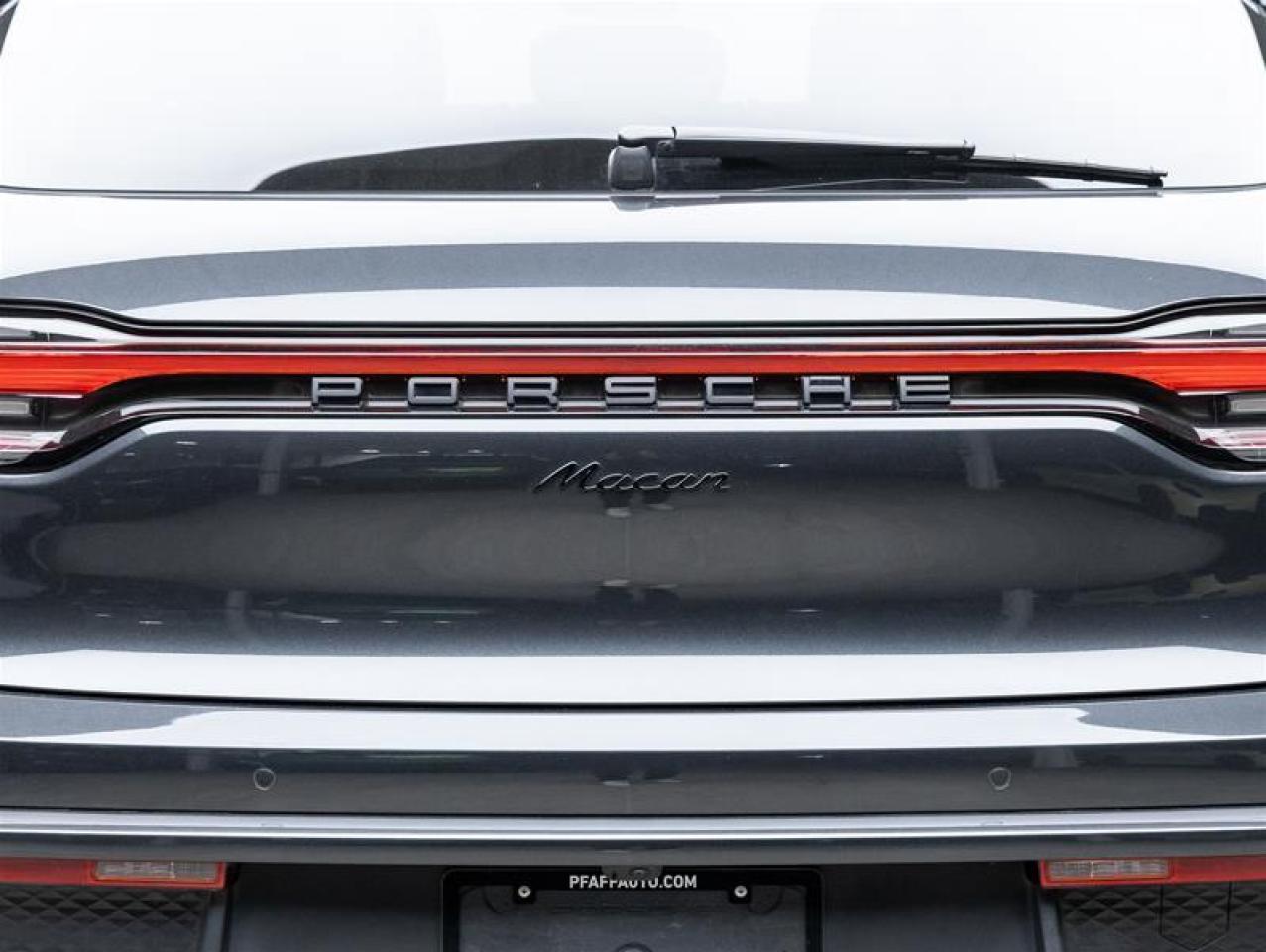 2025 Porsche Macan  Photo