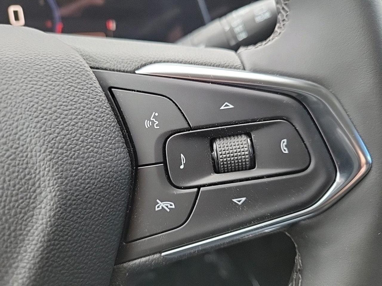 2026 Chevrolet Trax LT 4dr Front-Wheel Drive Photo