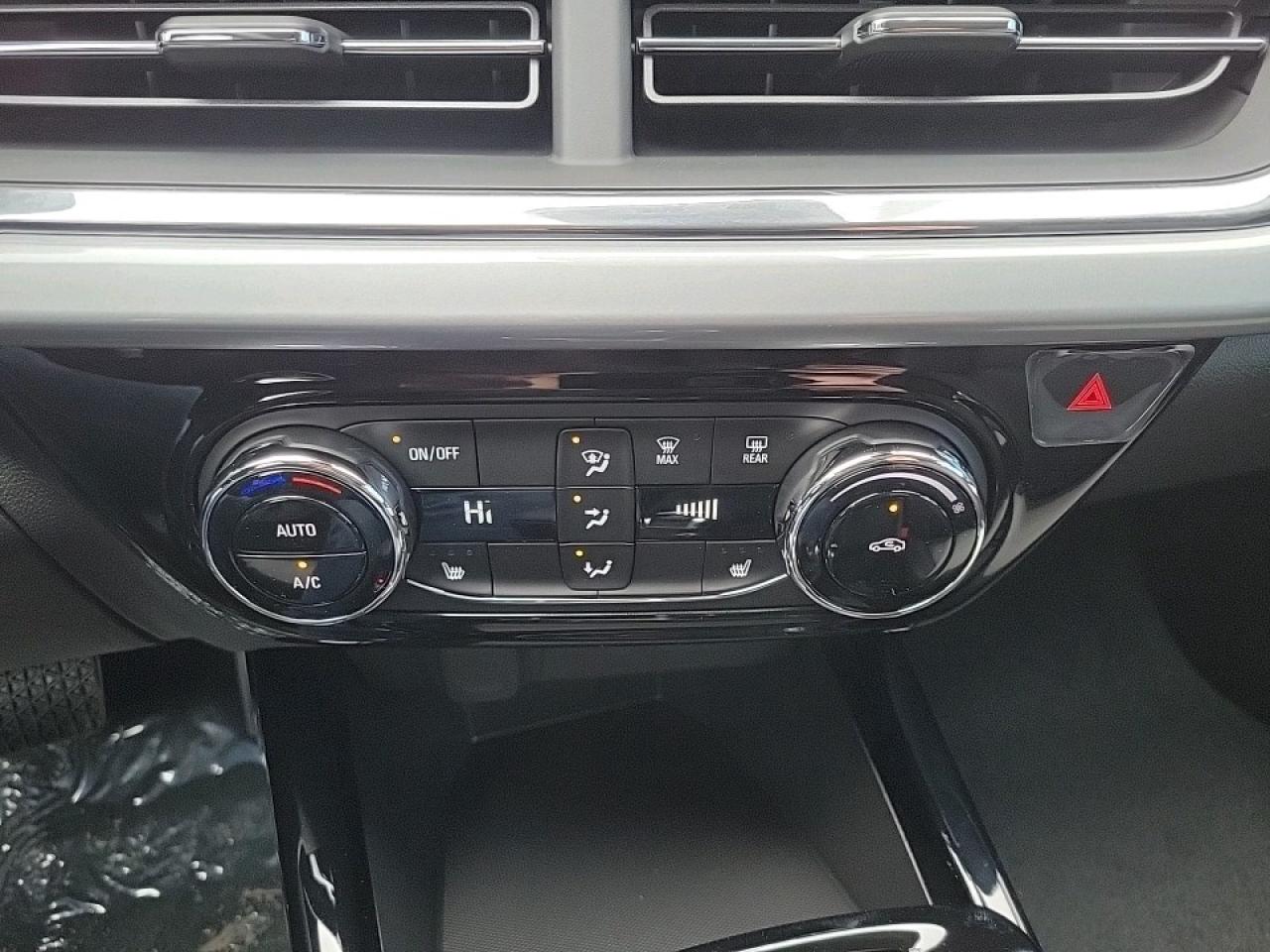 2026 Chevrolet Trax LT 4dr Front-Wheel Drive Photo